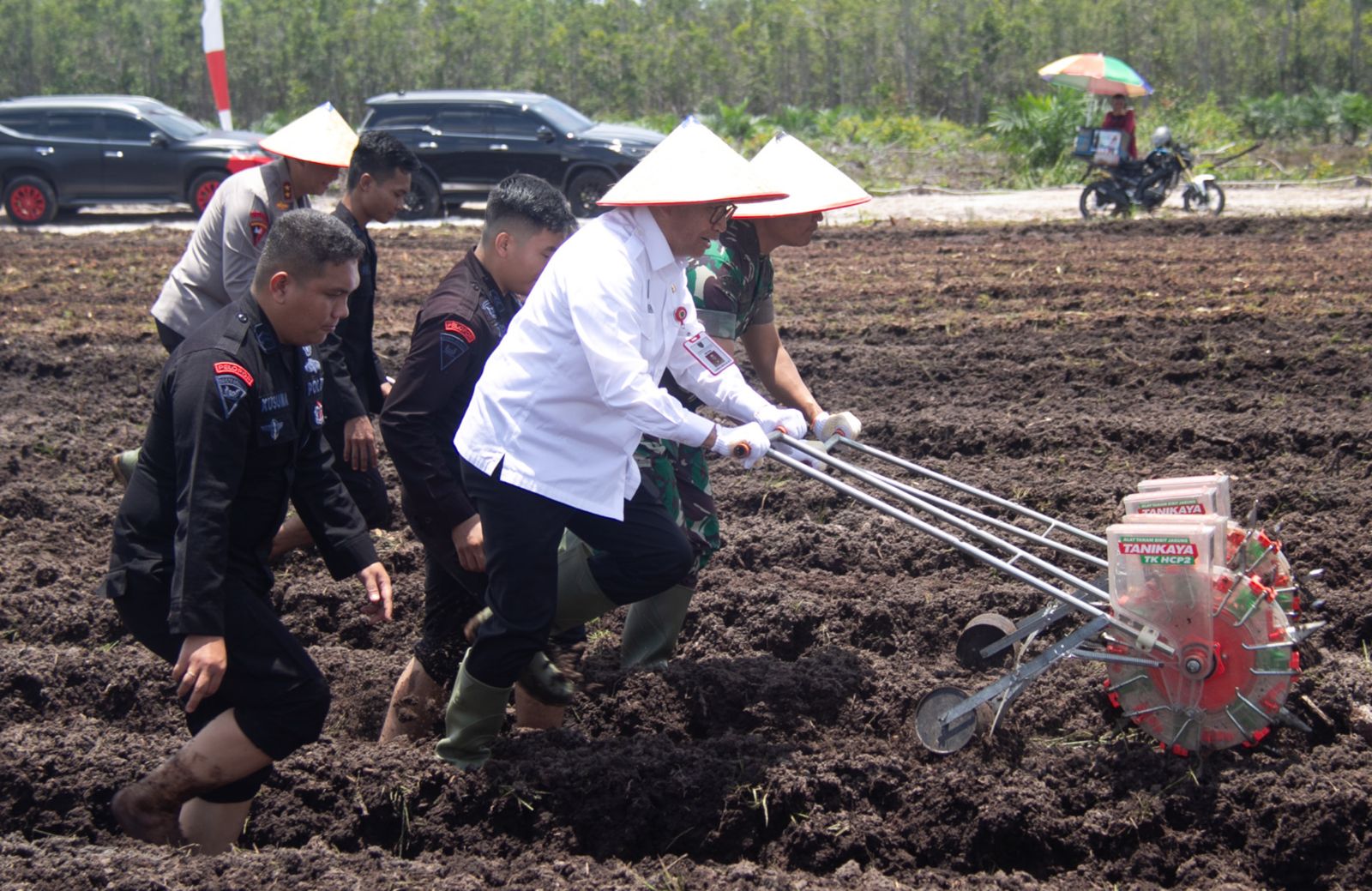 Kepala BAPPERIDA Dukung Penuh Polda Kalteng dalam Program Penanaman Jagung Serentak Kuartal IV
